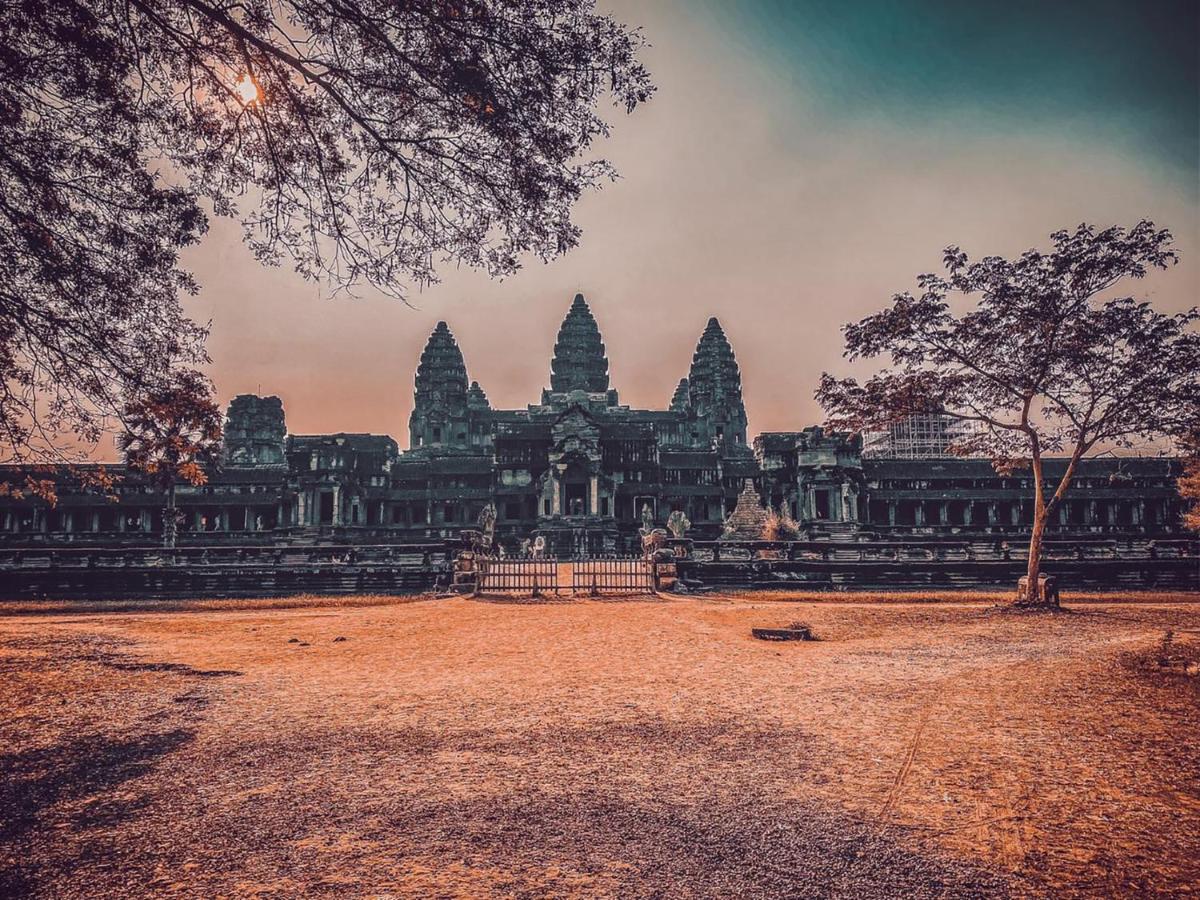 Angkor Yellow Villa Siem Reap Exterior foto