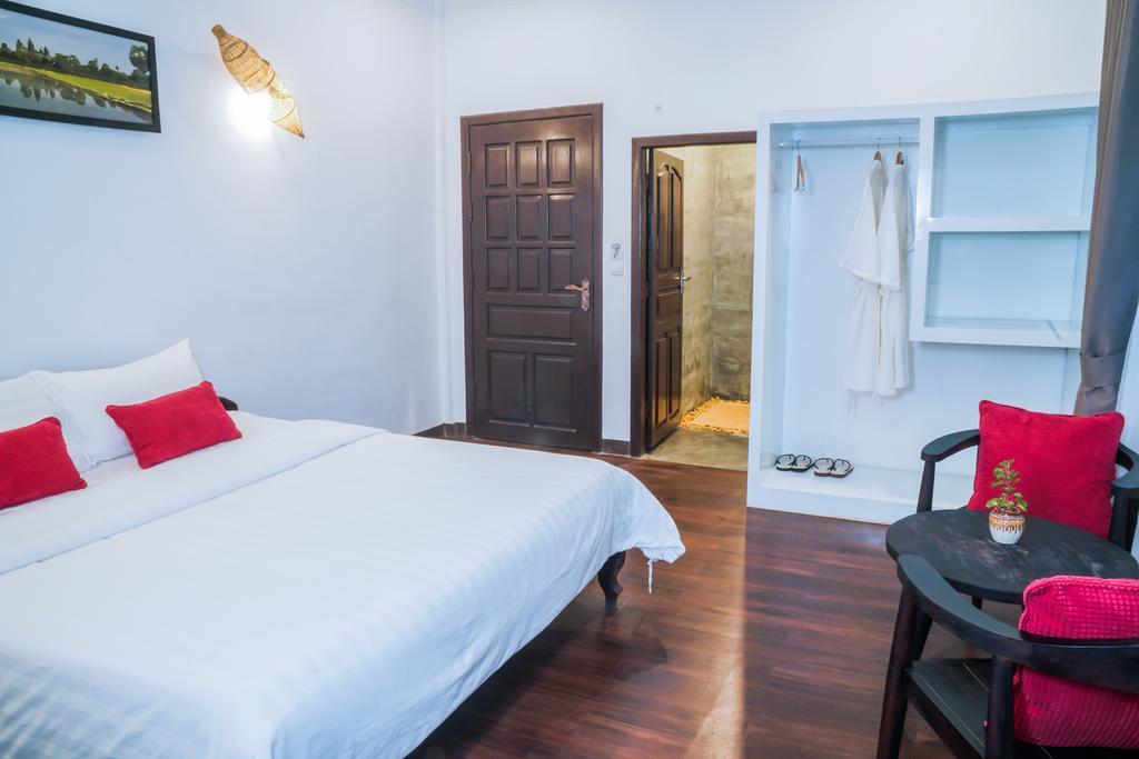 Angkor Yellow Villa Siem Reap Exterior foto