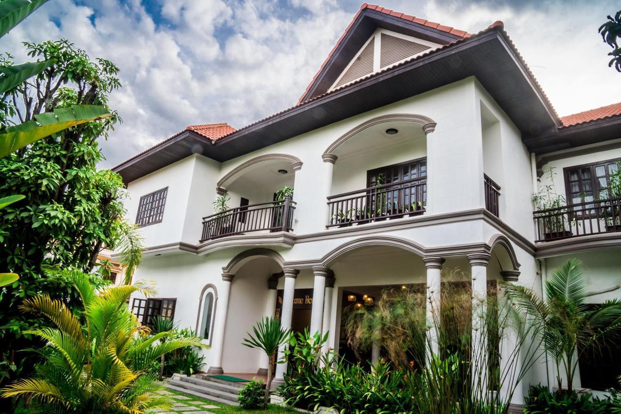 Angkor Yellow Villa Siem Reap Exterior foto