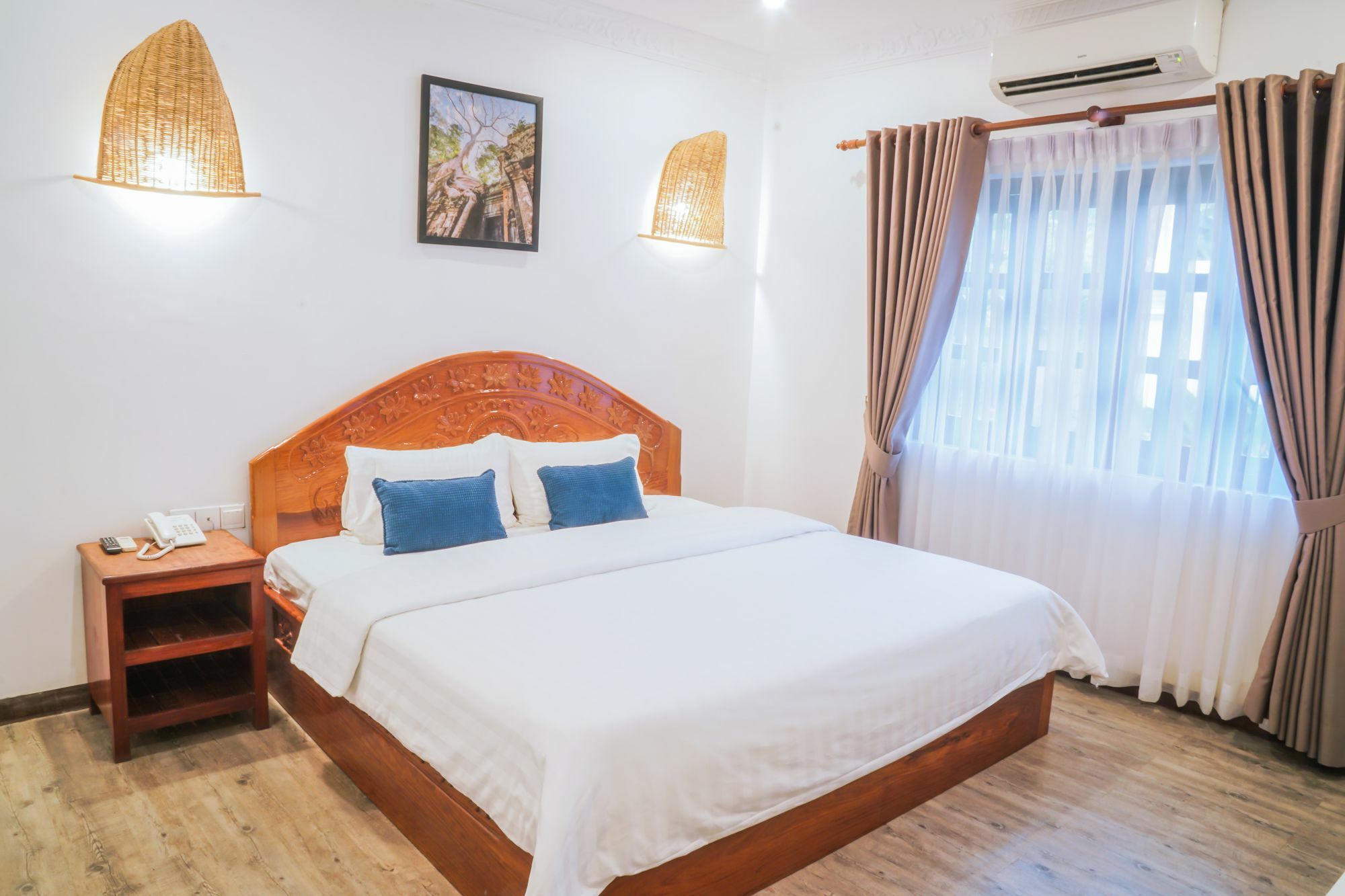 Angkor Yellow Villa Siem Reap Exterior foto