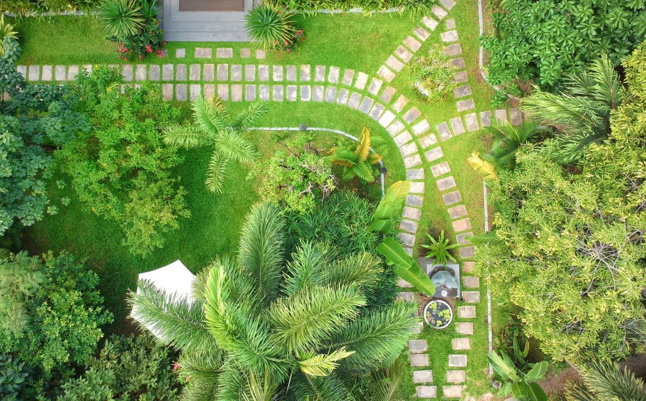 Angkor Yellow Villa Siem Reap Exterior foto